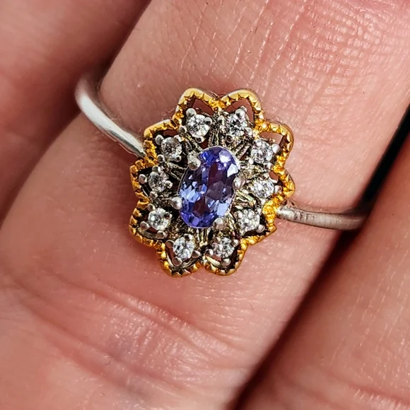 925 Sterling Silver Natural Blue Purplish Tanzanite Zirconia Diamonds Ring - Picture 5 of 10